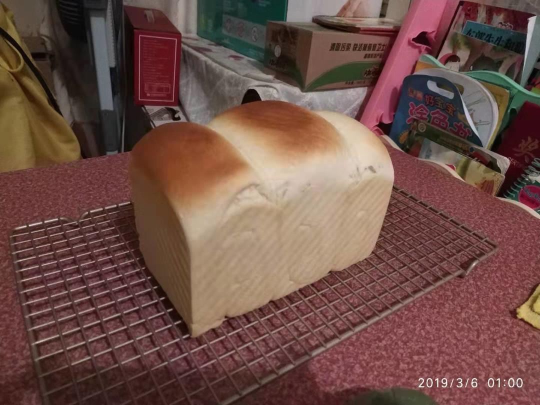 纯奶手撕吐司的做法 步骤1