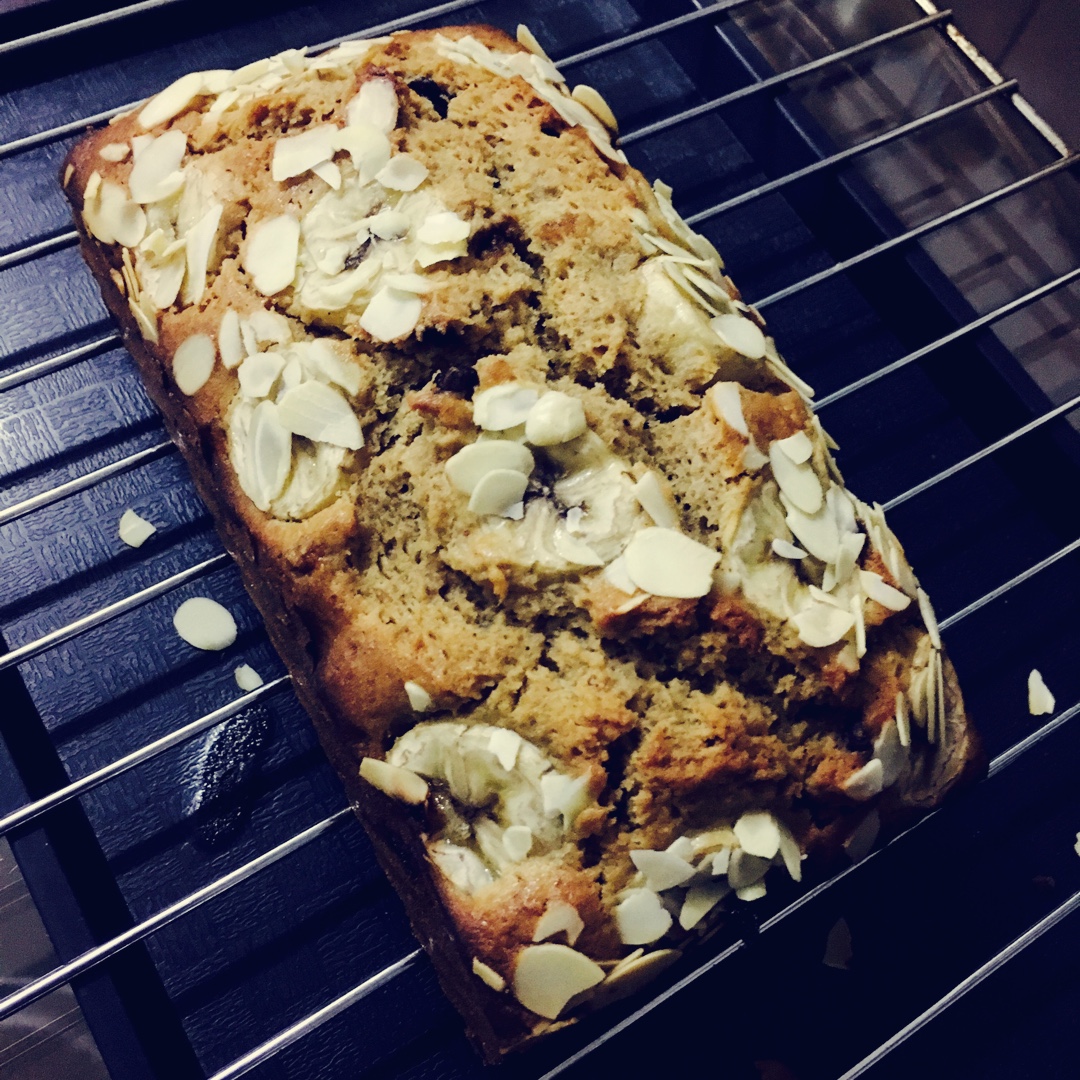 香蕉核桃磅蛋糕 Banana & Walnut Pound Cake