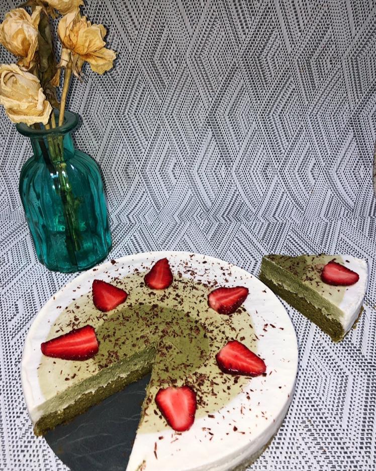 渐变抹茶慕斯蛋糕：我Amanda带着既美又作的抹茶甜点又来了！【曼食慢语】