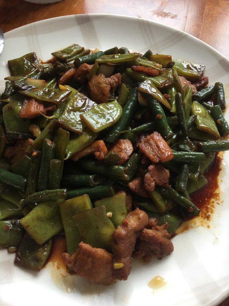 干煸豆角炒肉