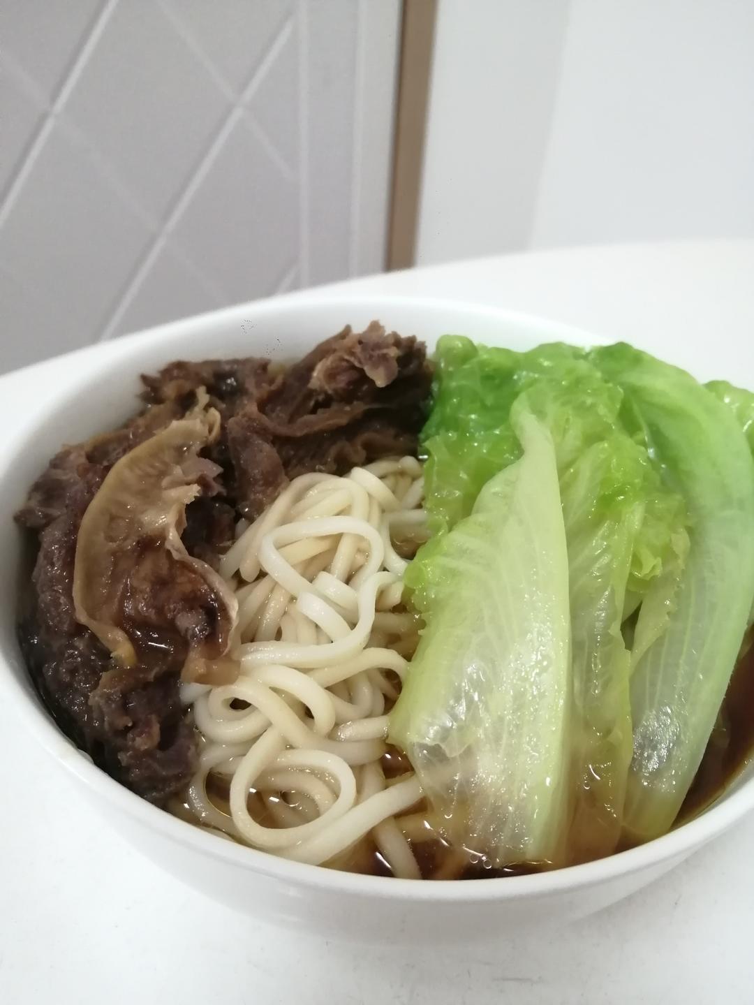 冬至日的滋补牛排汤