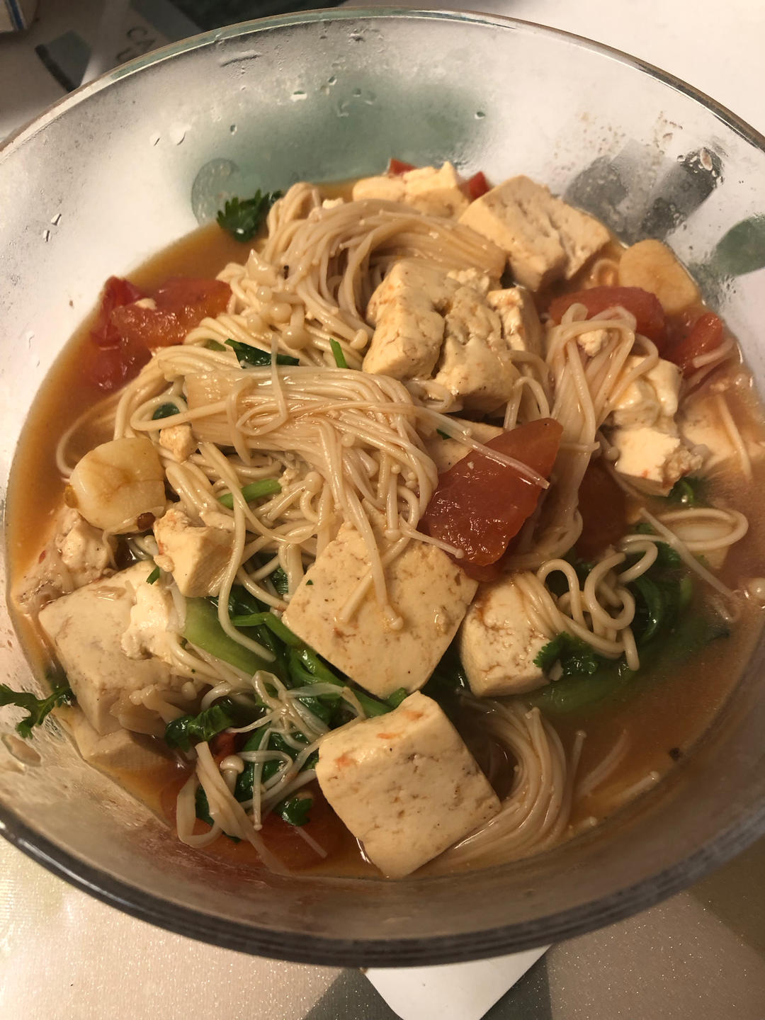 【瘦身又美味】西红柿金针菇豆腐汤