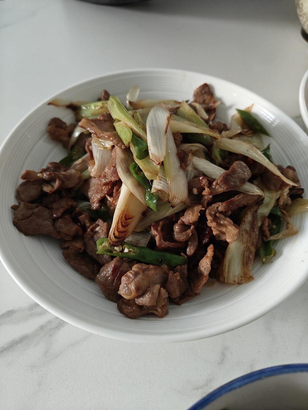 【嗷呜】老北京葱爆羊肉