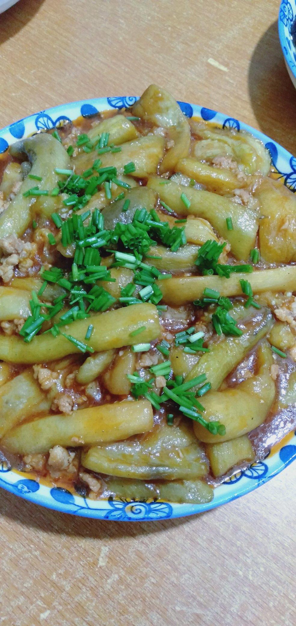 开胃下饭菜！巨简单的家常鱼香茄子煲