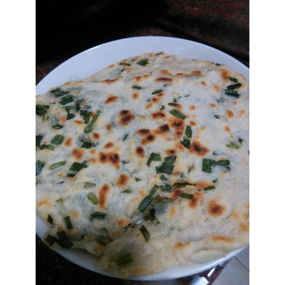 鸡蛋葱油饼                  （更新饼坯保存方法）