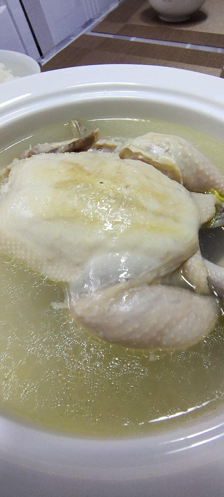 清炖鸡汤，不是“心灵鸡汤”……😊