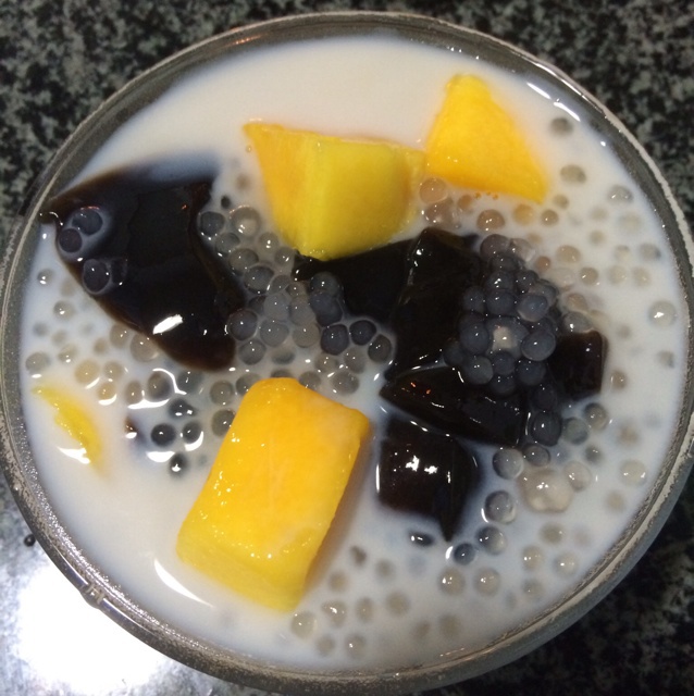 芒果椰汁西米露