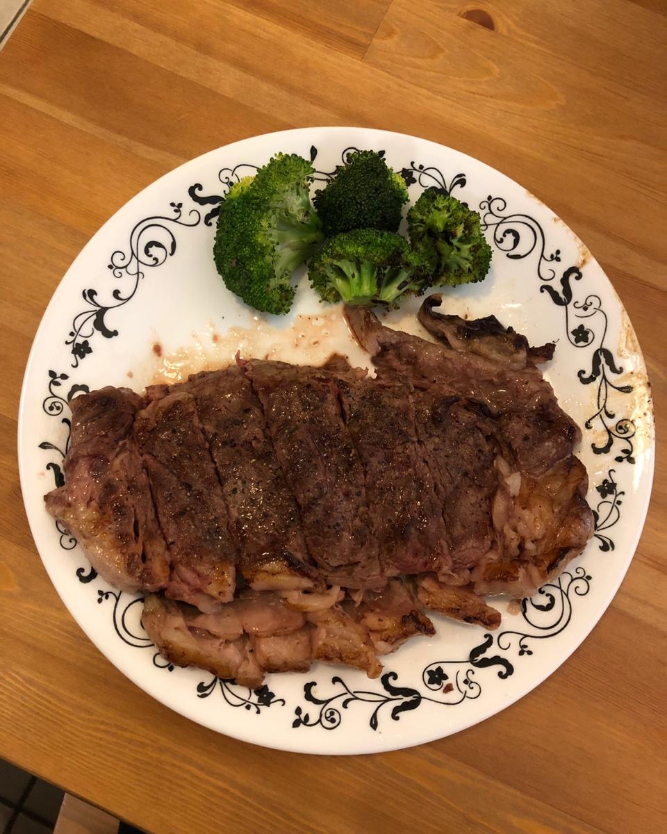 好吃到哭的煎牛排