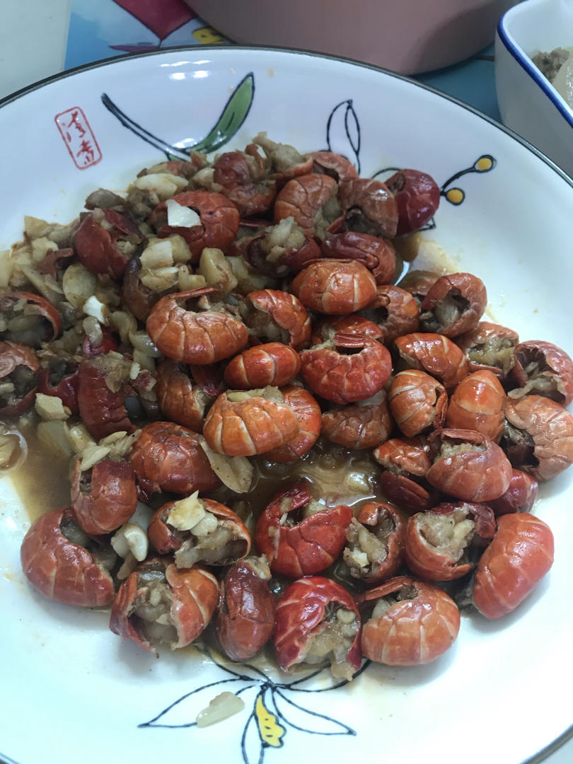 蒜蓉龙虾尾，不吃辣的小伙伴别错过