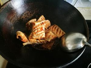 腊八蒜烧带鱼的做法 步骤9