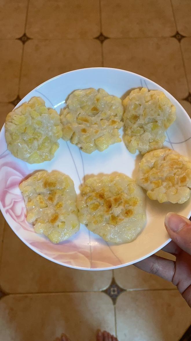 敏宝辅食—无小麦无蛋奶的苹果大米煎饼的做法