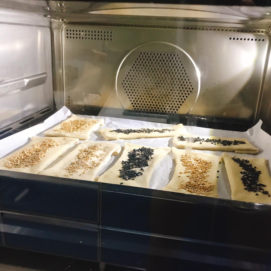 香甜薄脆到蹦起来的空心糖烧饼！