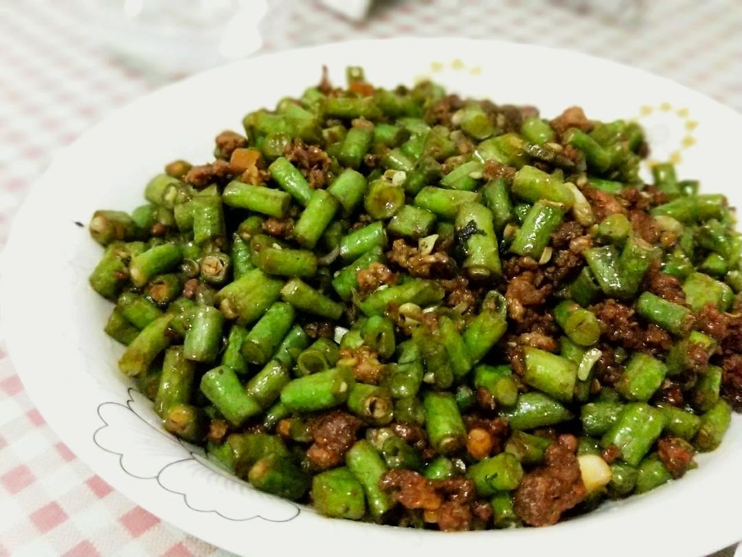肉沫豆角下饭菜