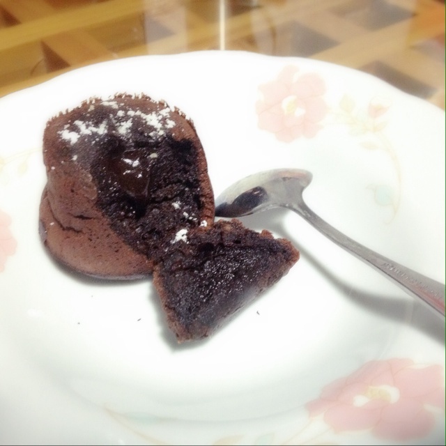 熔岩巧克力蛋糕