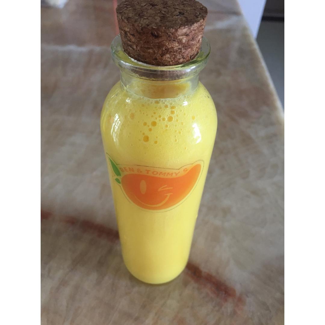 百分百鲜榨橙汁