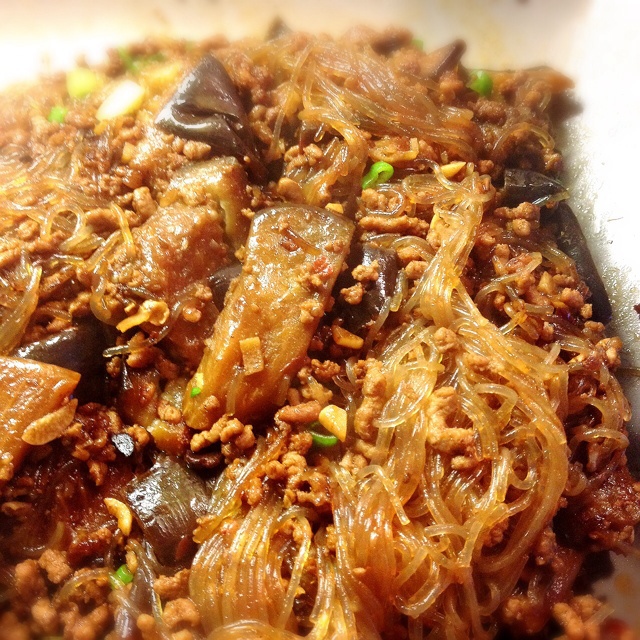 肉末茄子粉丝煲