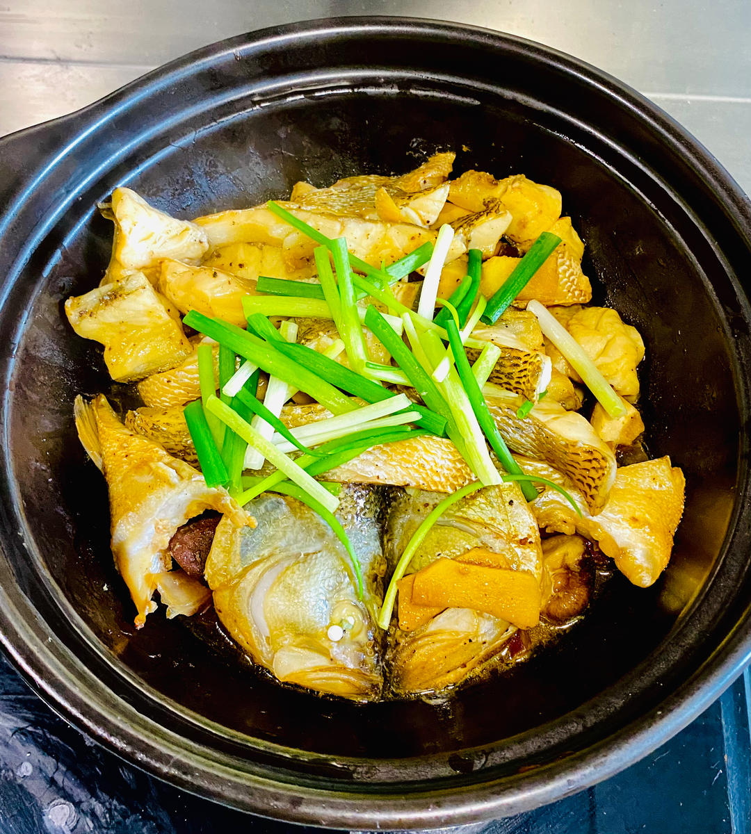 葱香焗鲈鱼
