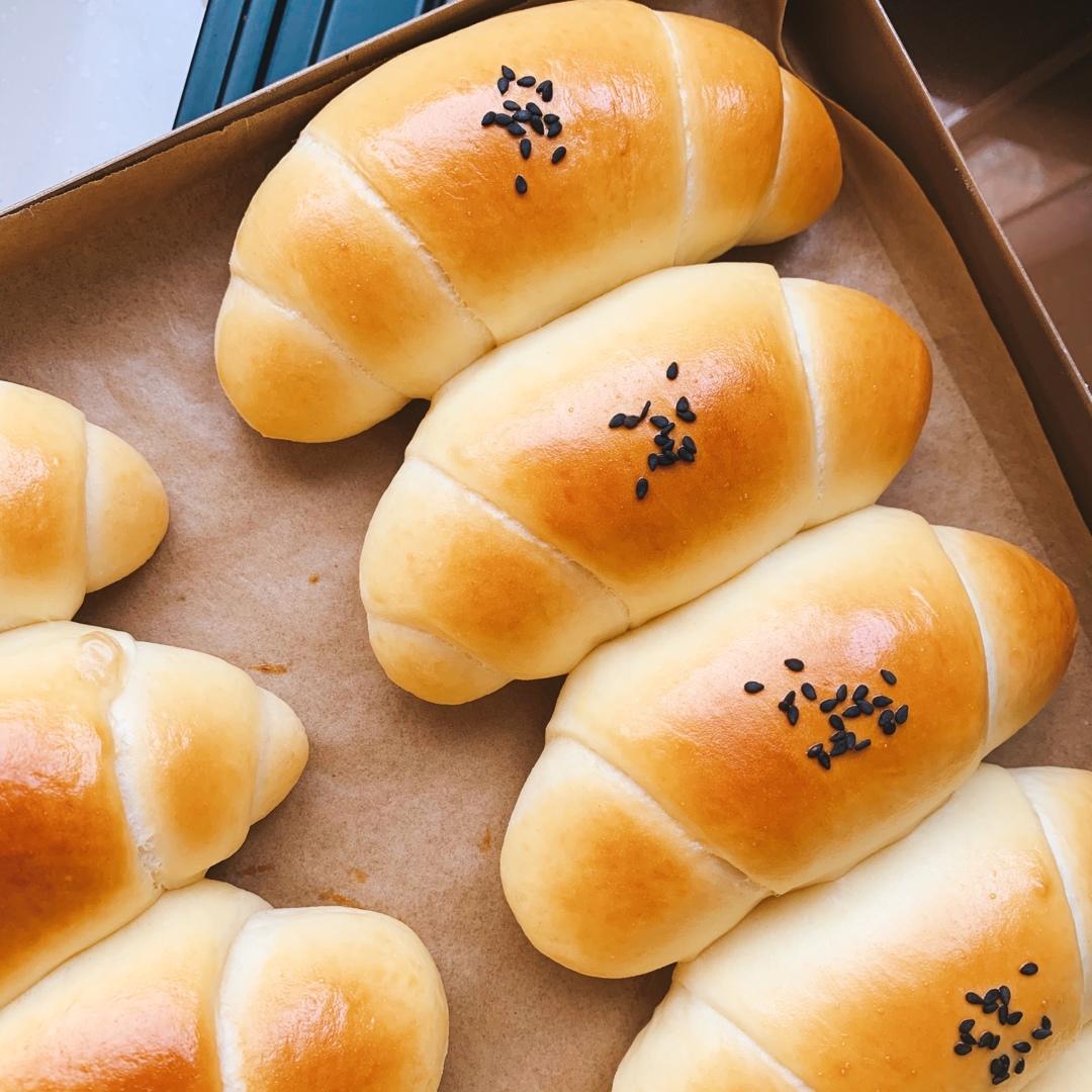 🥐超级松软的                 咸蛋黄盐面包