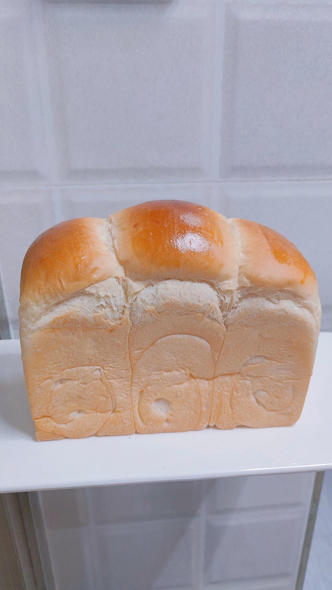 不加一滴水的超绵软牧场鲜奶吐司—直接法，吴克己