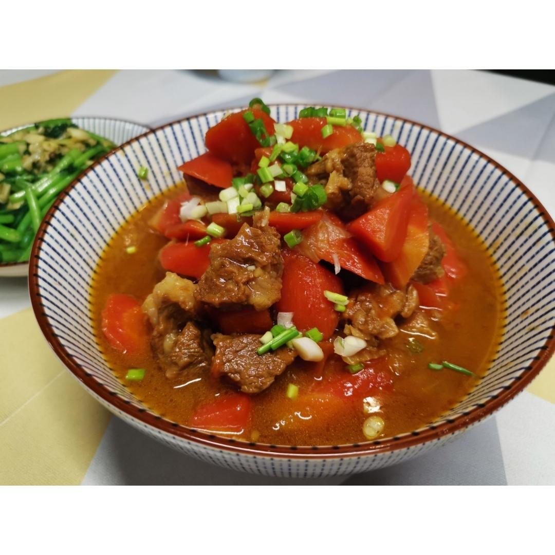 番茄土豆炖牛腩