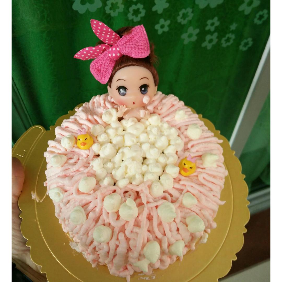 详细步骤制作泡泡浴娃娃蛋糕