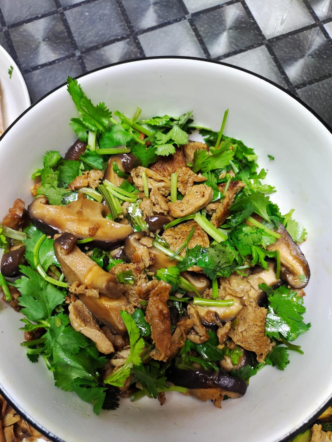 香菇烧冻豆腐