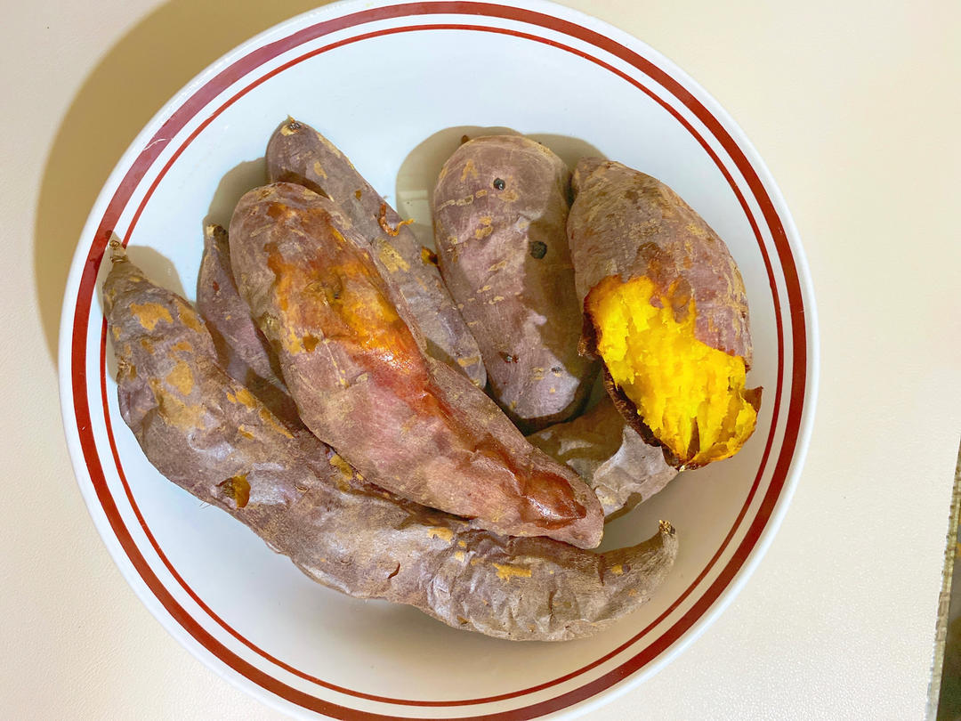 空气炸锅烤红薯(超级简单)