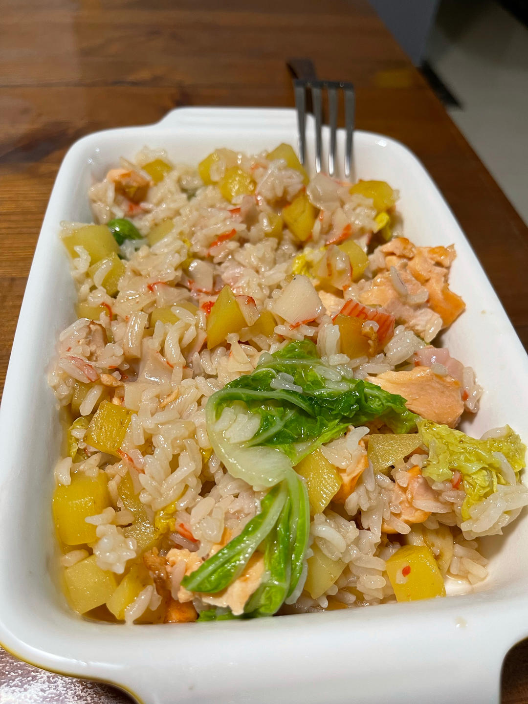 娃可以吃两大碗的三文鱼土豆烩饭