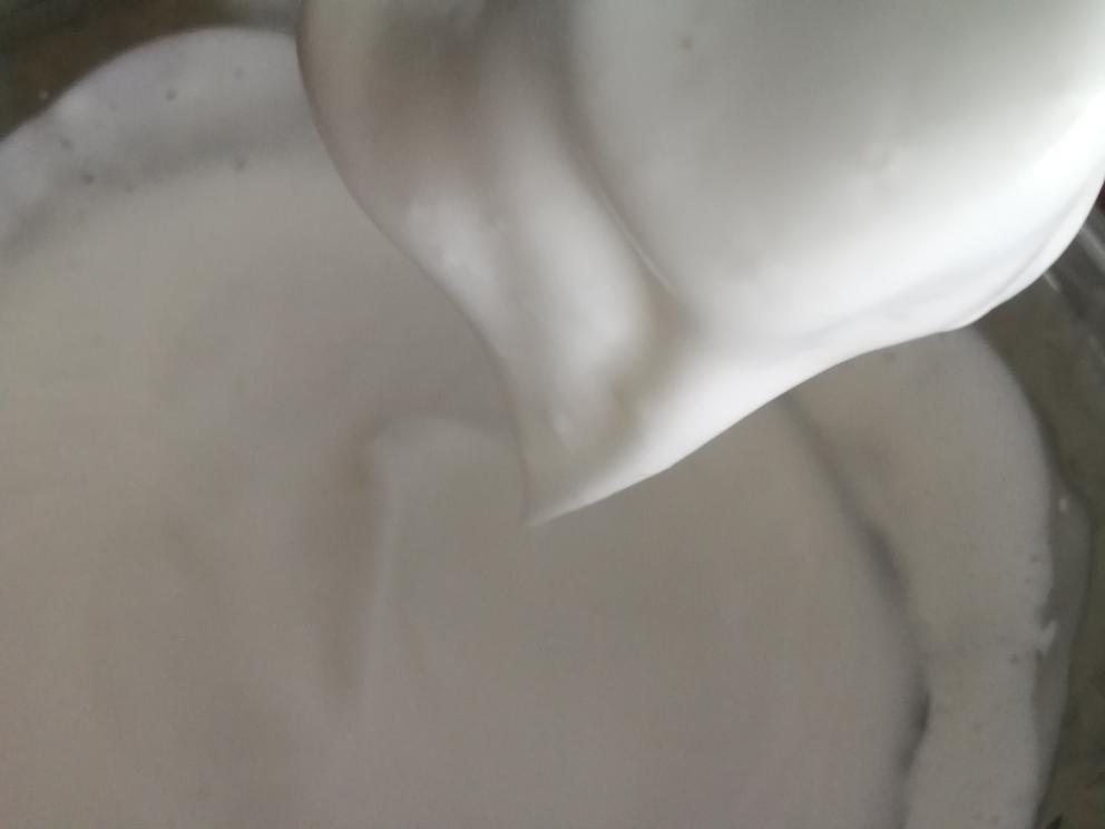 自制淡奶油~口感好~可简单抹面~的做法