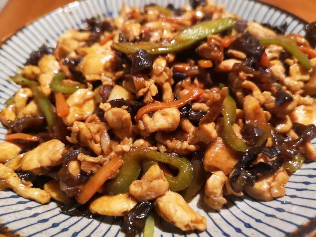 米饭🍚杀手鱼香鸡丝         （减脂期也可以吃）