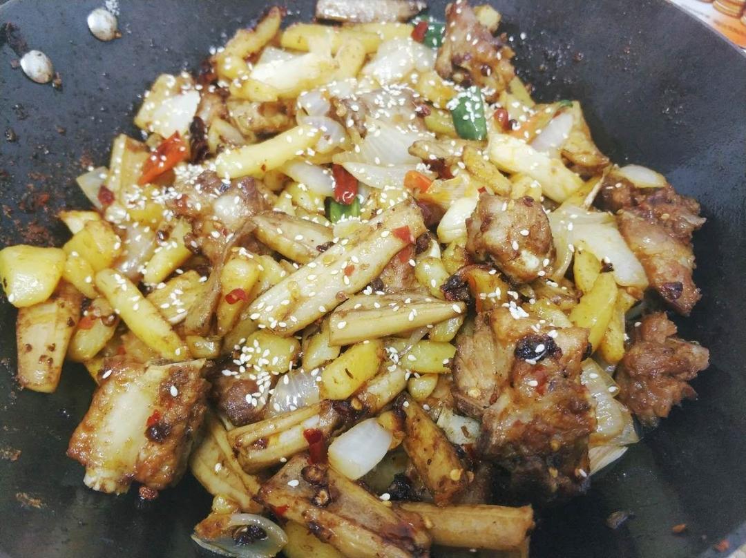 干锅排骨