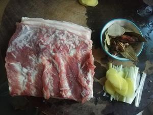 杭帮菜之宝塔肉的做法 步骤1