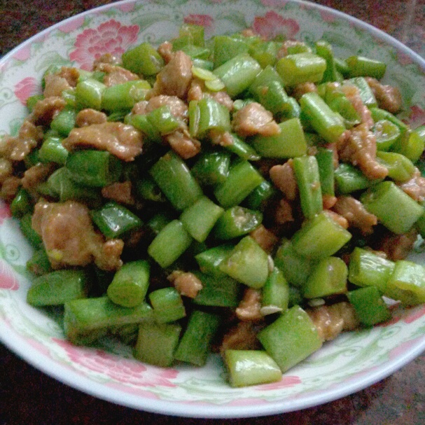 肉沫豆角下饭菜