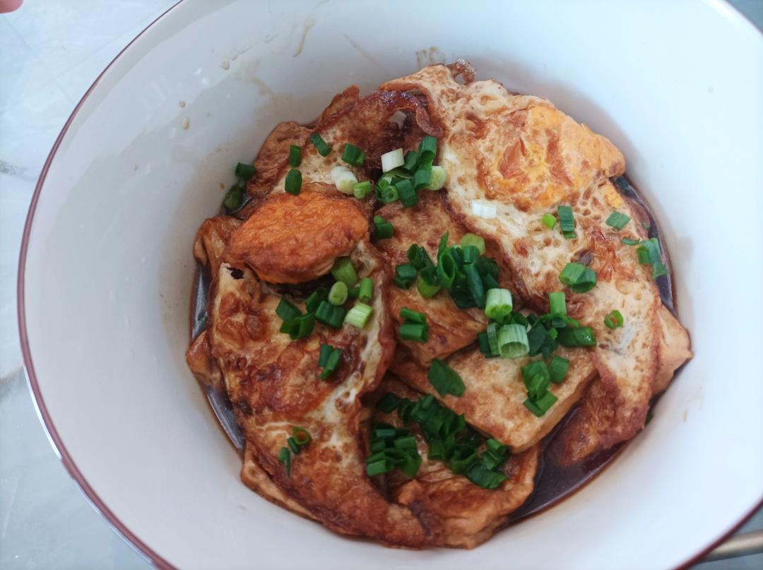 香菇荷包蛋豆腐煲