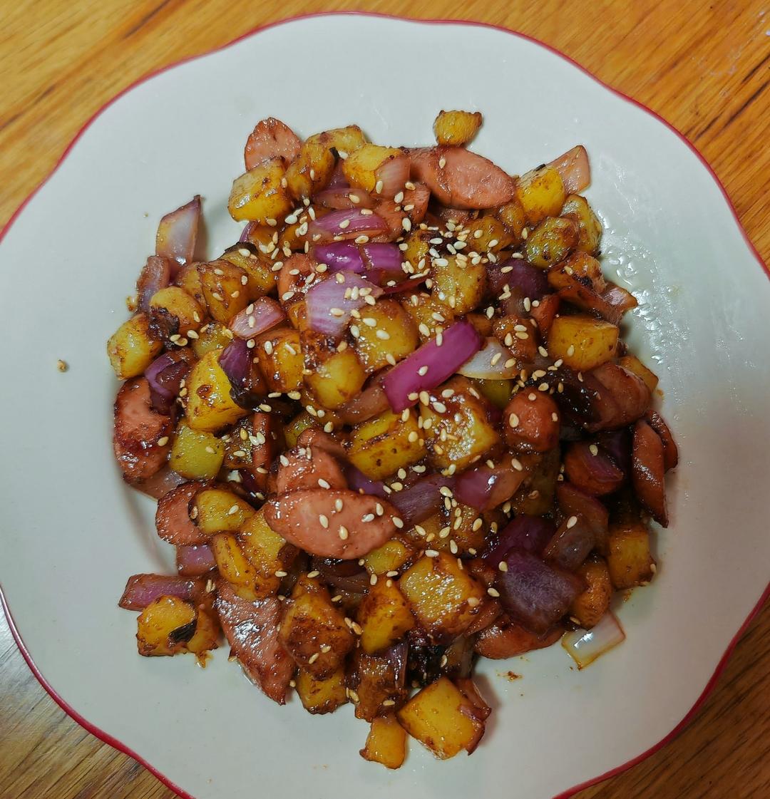 孜然火腿土豆丁