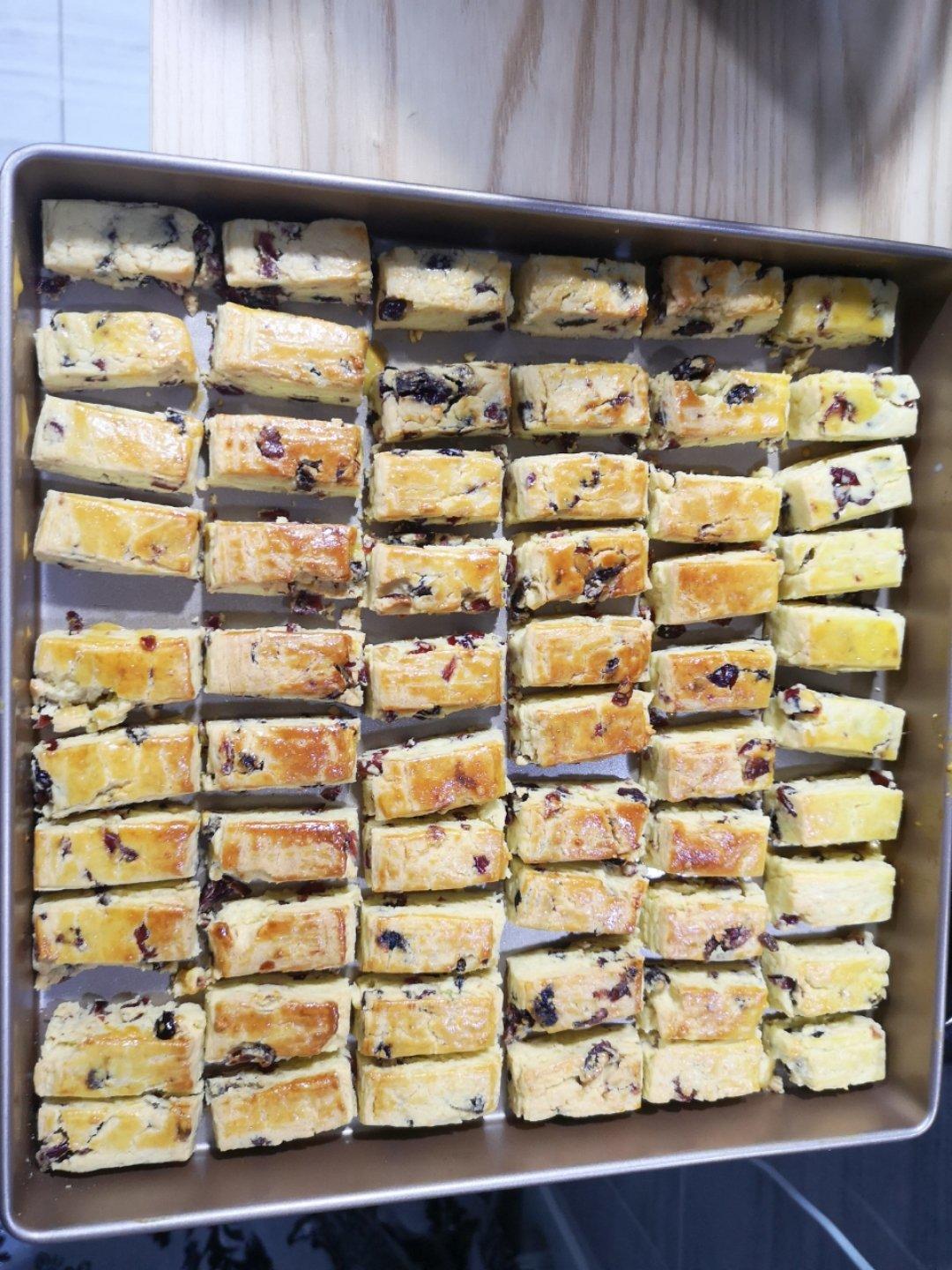 蔓越莓(葡萄)奶酥  适合给孩子的少糖配方😉