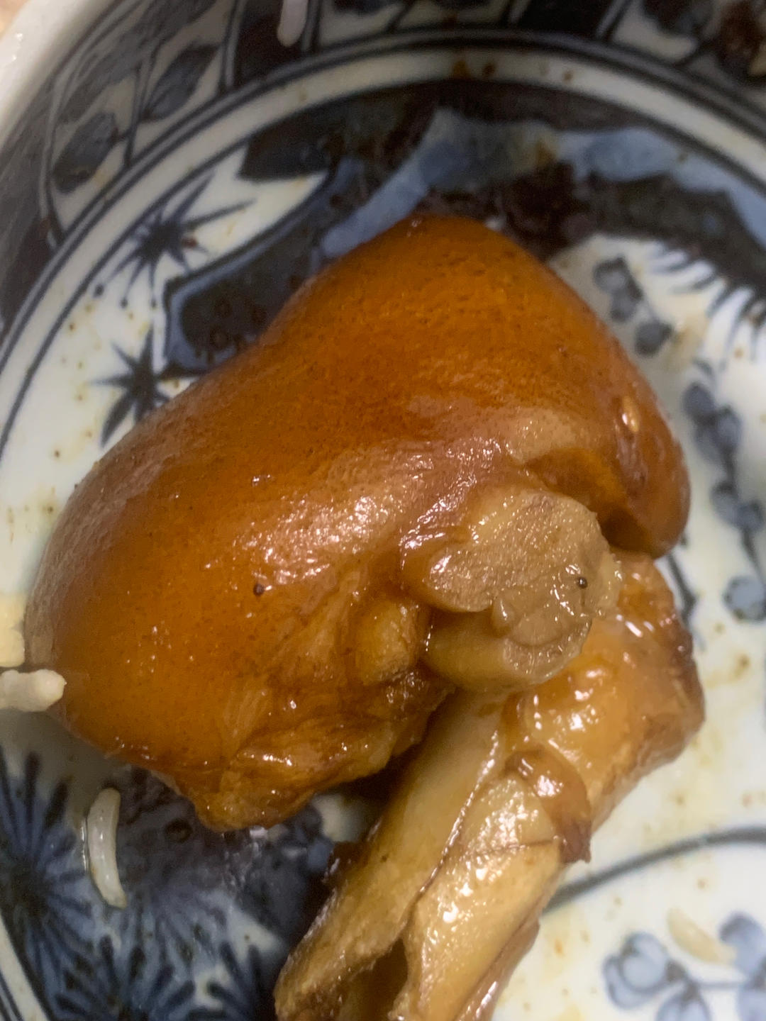 美味的家常菜：红烧猪蹄