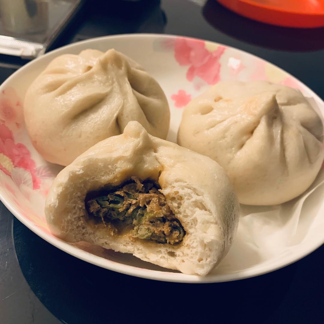 鲜肉豇豆包子