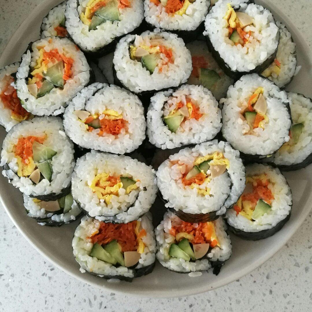 简单的紫菜包饭