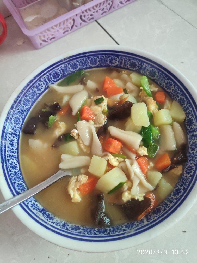 这碗烩麻食陕西餐馆绝对没有的味道
