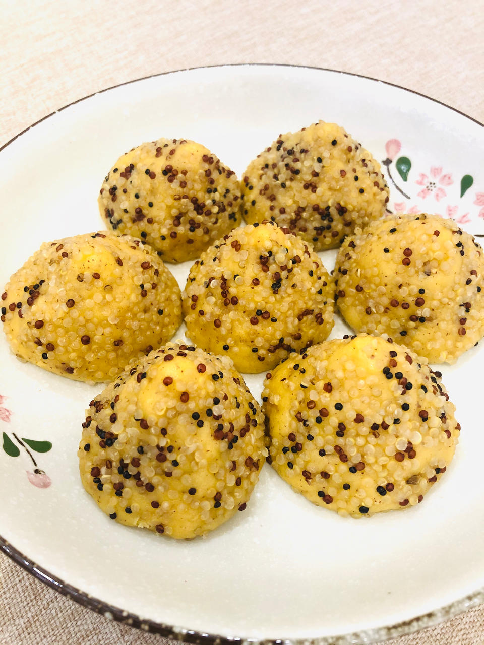 纯素美食｜藜麦玉米窝窝头
