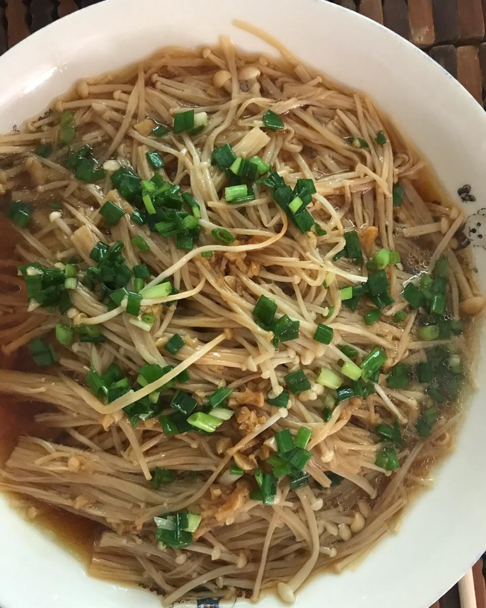 油泼金针菇