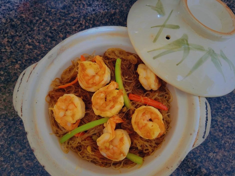 复刻餐厅88一份的海皇粉丝煲，简单又好吃！