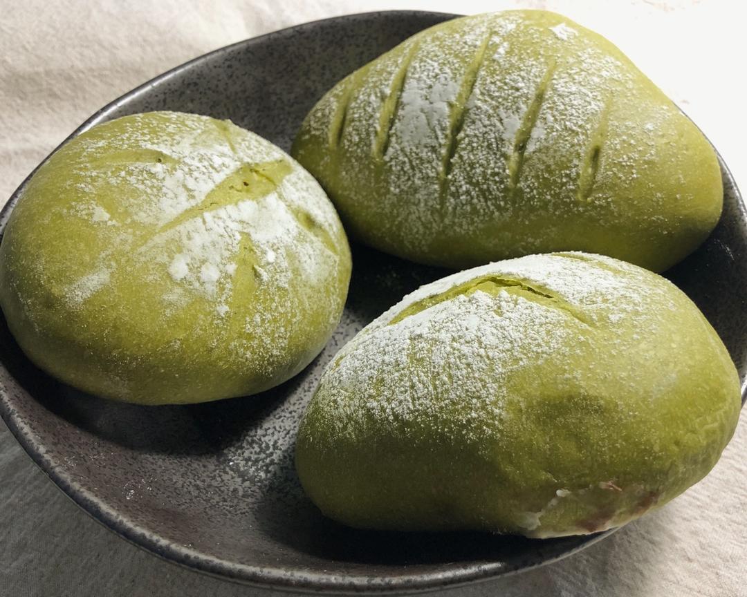 网红抹茶红豆奶酪软欧包