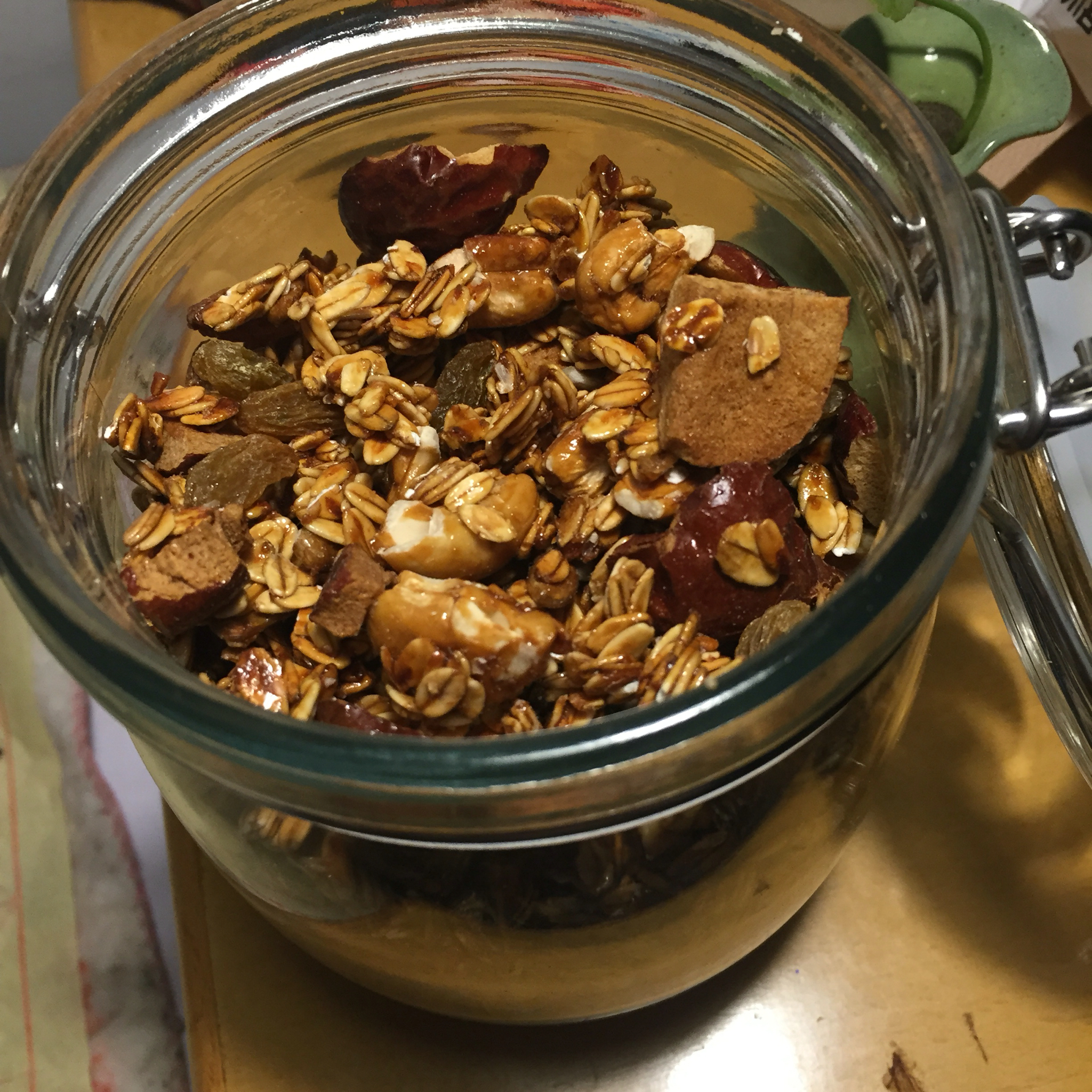 Granola（格兰诺拉麦片）
