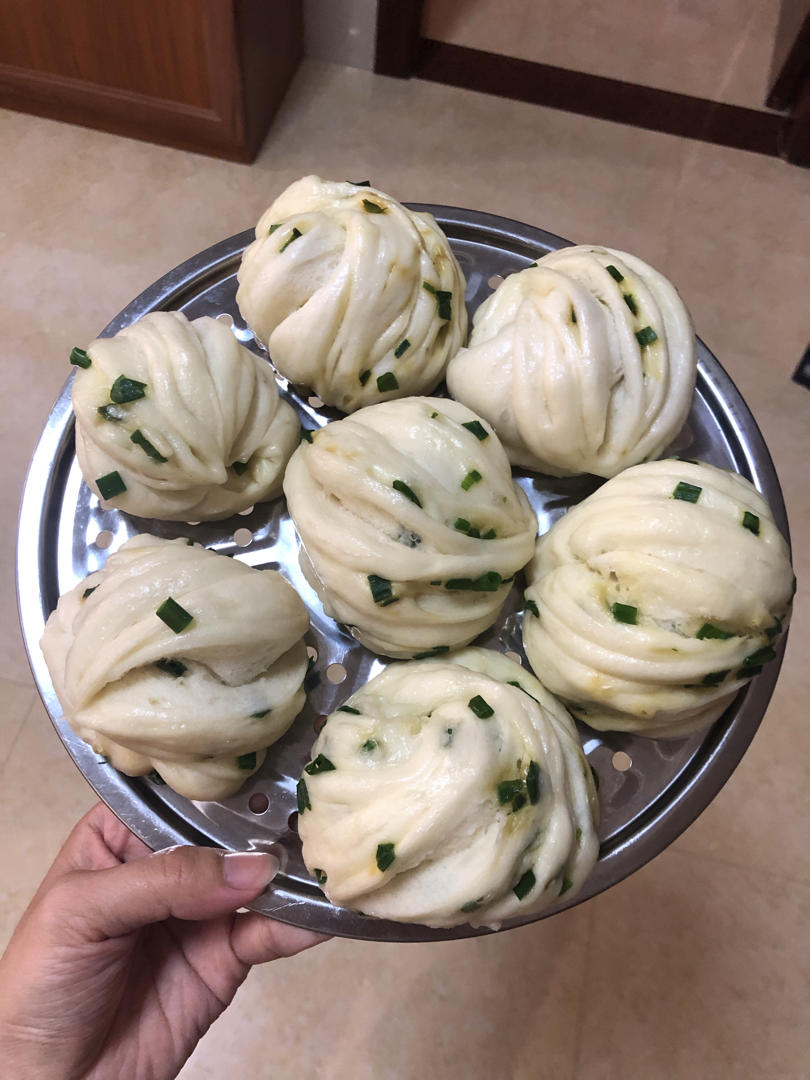 葱油花卷，一根筷子卷出漂亮的造型