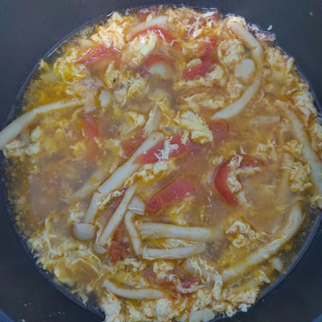 巨鲜美番茄蘑菇蛋汤