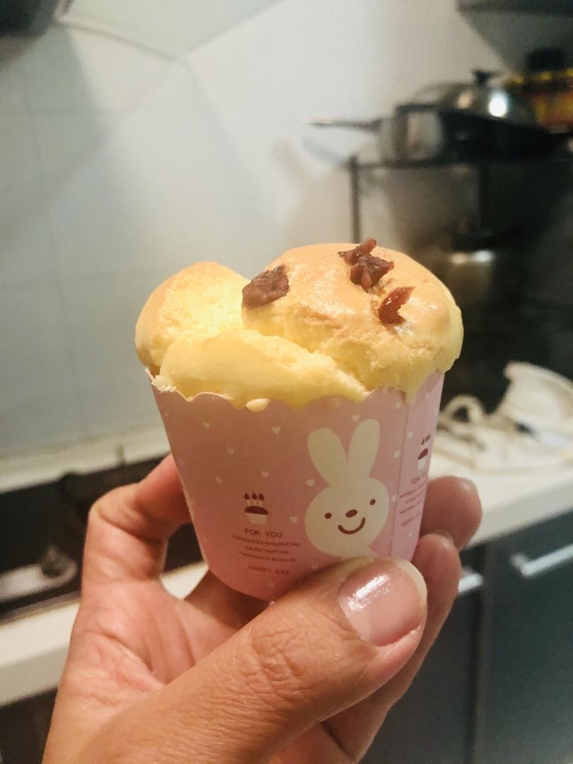 纸杯蛋糕（蔓越莓版可爱到爆）
