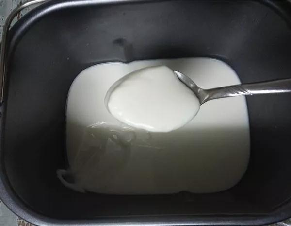 自制美味酸奶的做法 步骤10