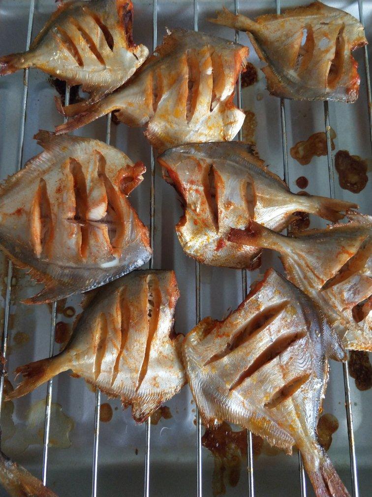 烤鲳鱼（健康烤箱版）